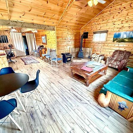 Aubin Sky Lodging At The Yl Ranch Savery Dış mekan fotoğraf