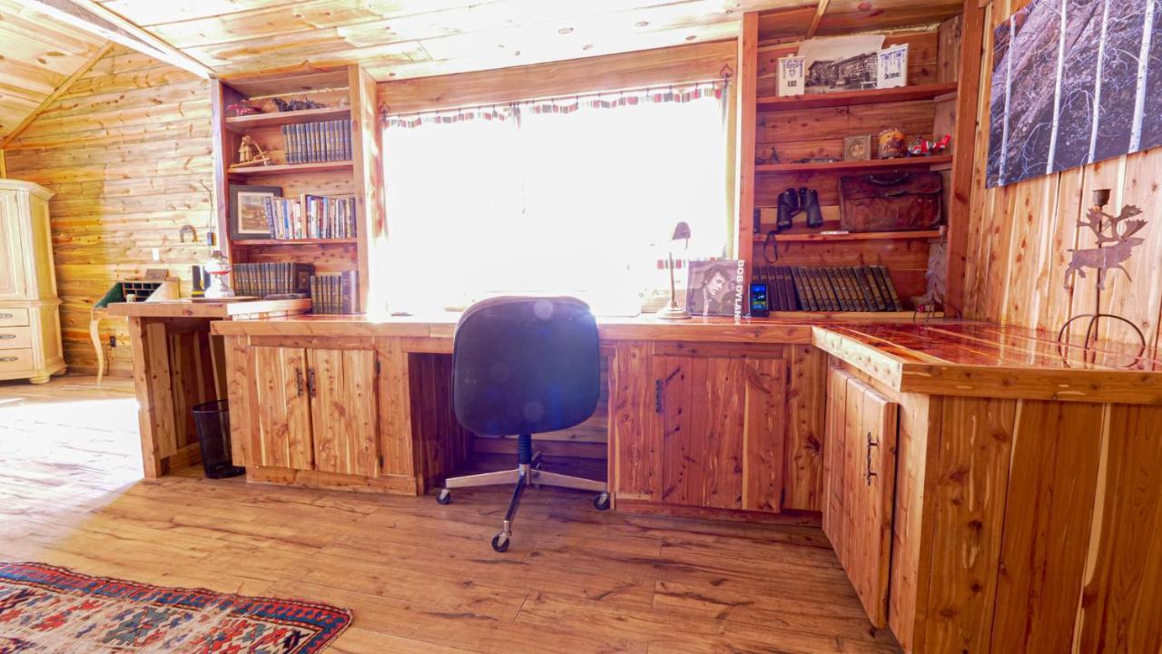 Aubin Sky Lodging At The Yl Ranch Savery Dış mekan fotoğraf